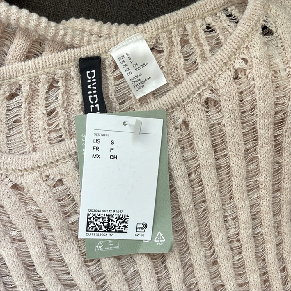 H&M Divided Top - Picture 3 of 3